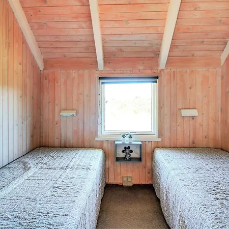 Annalise - 1km From The Sea By Interhome Vakantiehuis *